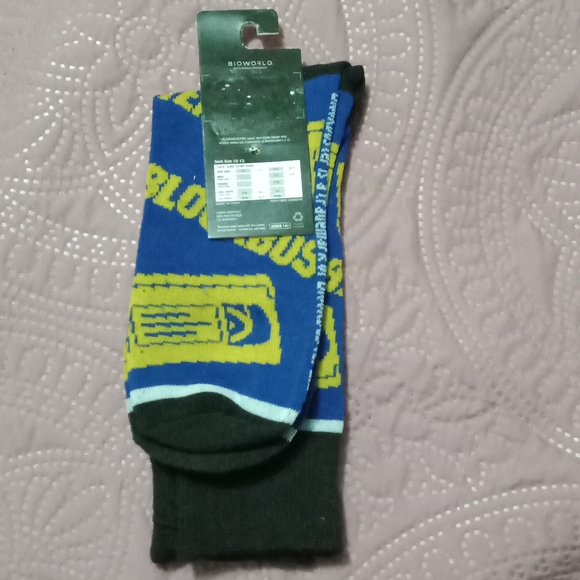 New Men's Blockbuster Crew Socks - Picture 3 of 5